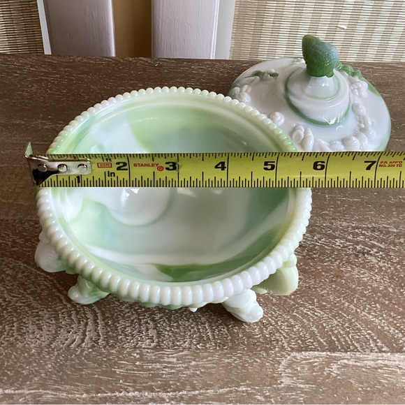 Vintage Westmoreland rare green and white Candy Dish with lid - Picture 13 of 14